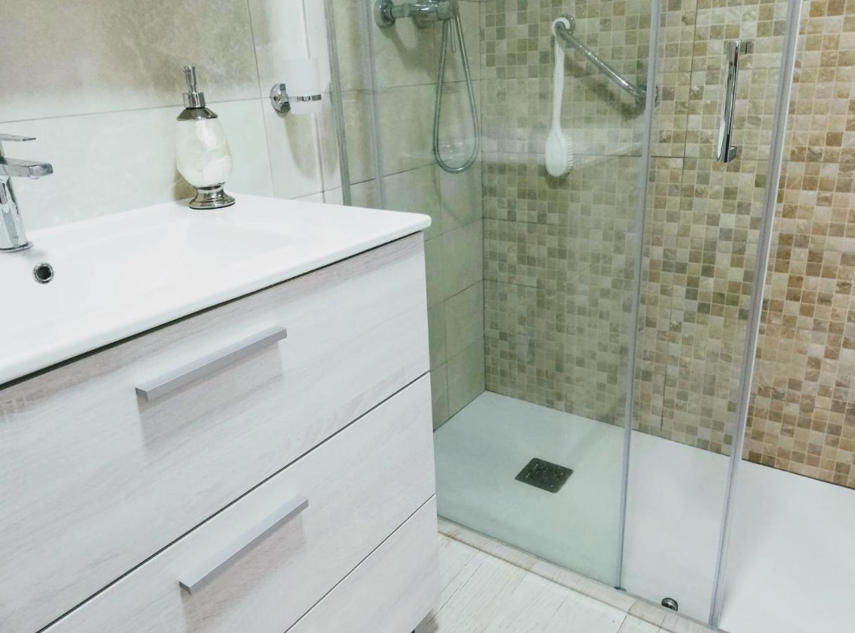 Wifi Luxury Modern Apartment Μπένιντορμ Εξωτερικό φωτογραφία